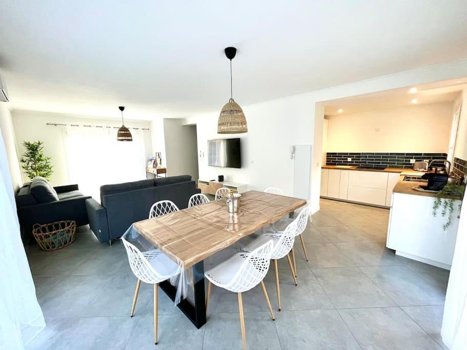 Villa Victoria #8 Persons #3 Bedrooms #Terrace # Garage Beach - Calm And Clim Roquebrune-Cap-Martin Extérieur photo