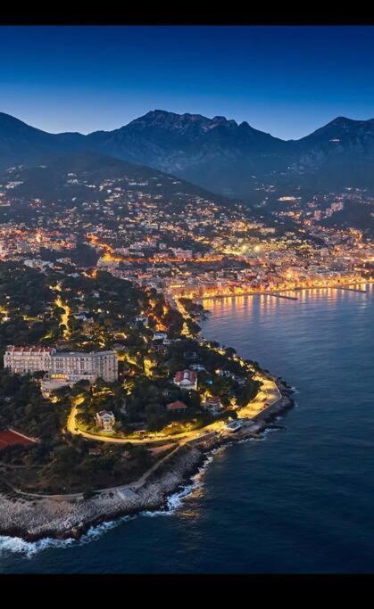 Villa Victoria #8 Persons #3 Bedrooms #Terrace # Garage Beach - Calm And Clim Roquebrune-Cap-Martin Extérieur photo